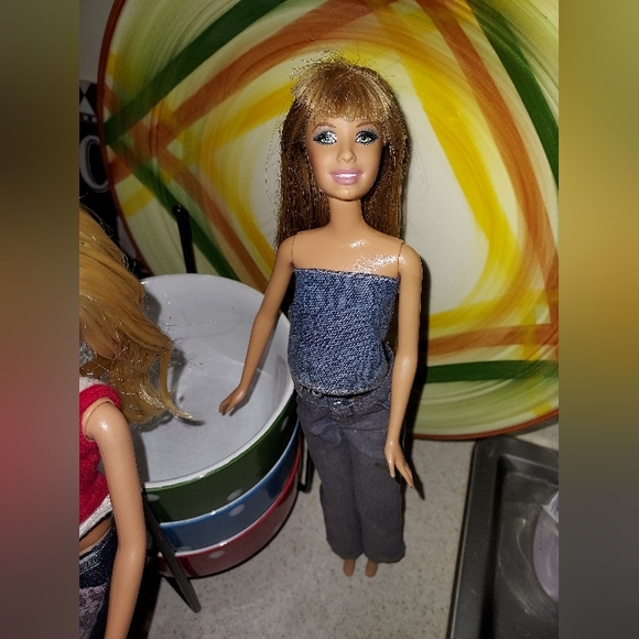 Mattel Barbies | 2003 & 2005 - Picture 12 of 15